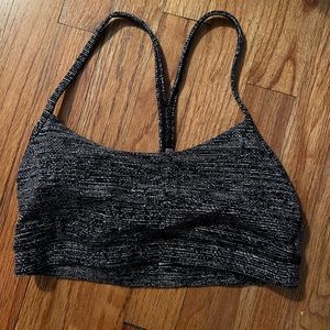 Lululemon flow y bra